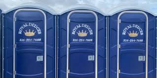Best VIP or Luxury Restroom Trailers  in Combes, TX